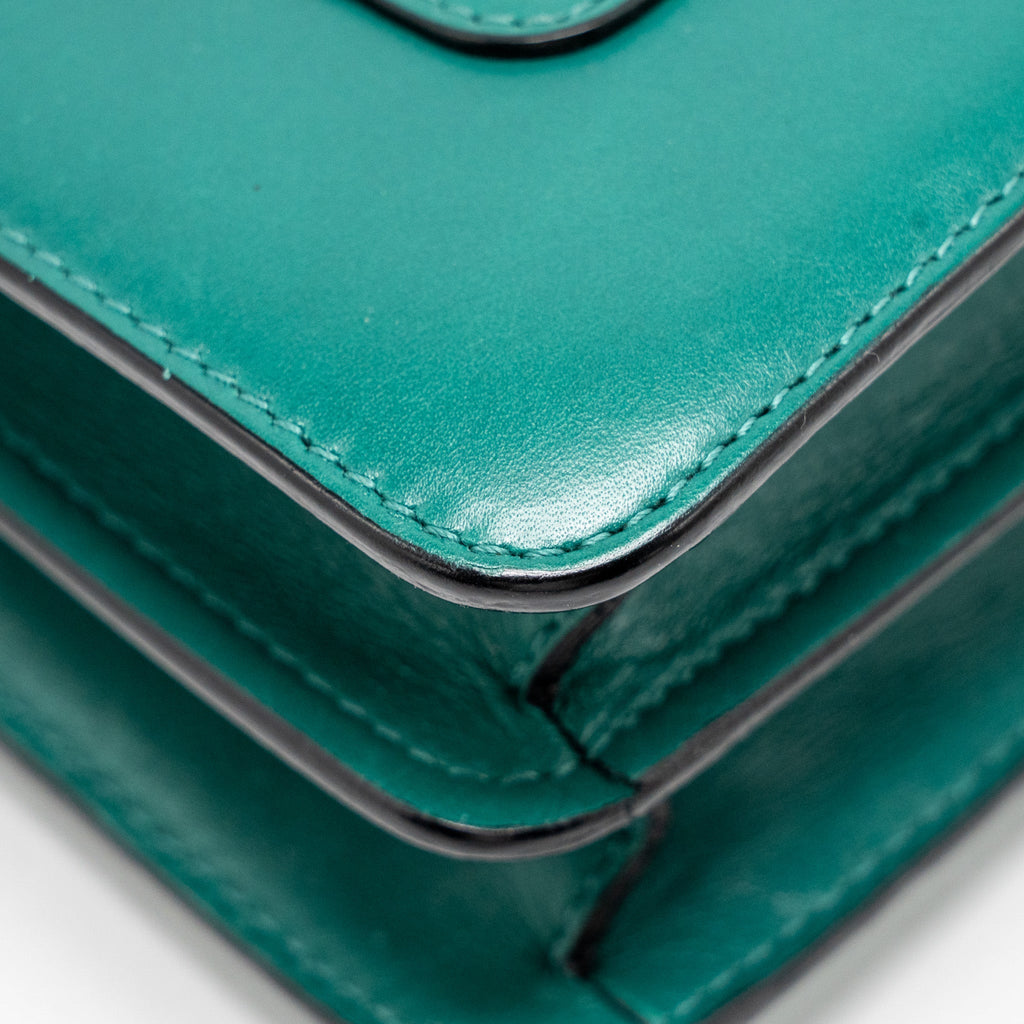 bvlgari-serpenti-forever-bag-calfskin-green-lghw-1