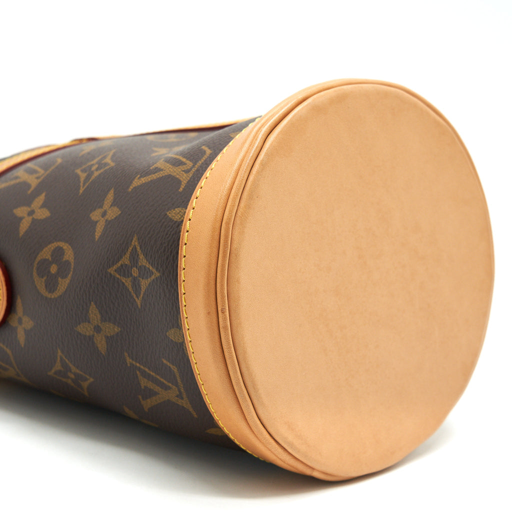 louis-vuitton-duffle-bag-monogram-canvas