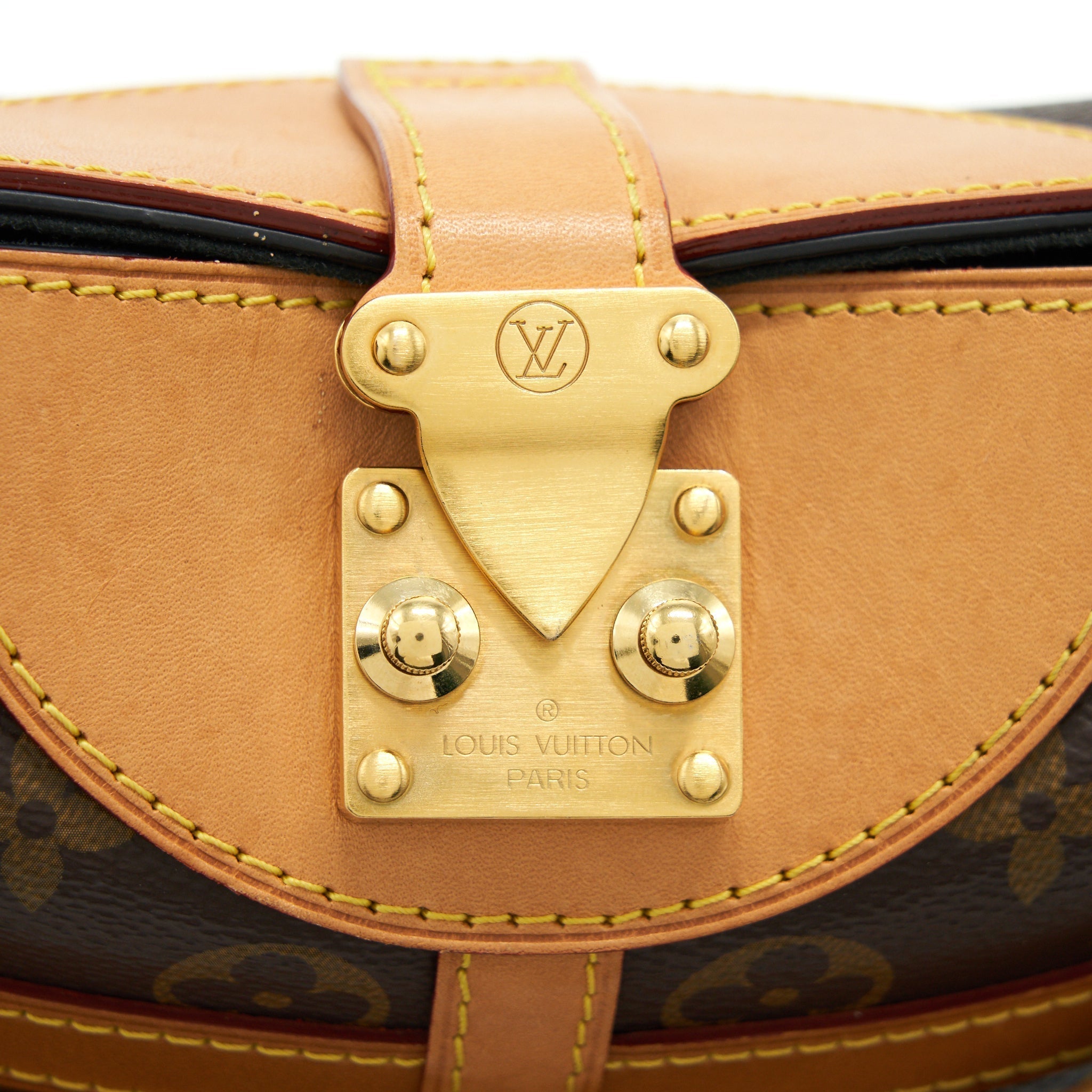 louis-vuitton-duffle-bag-monogram-canvas