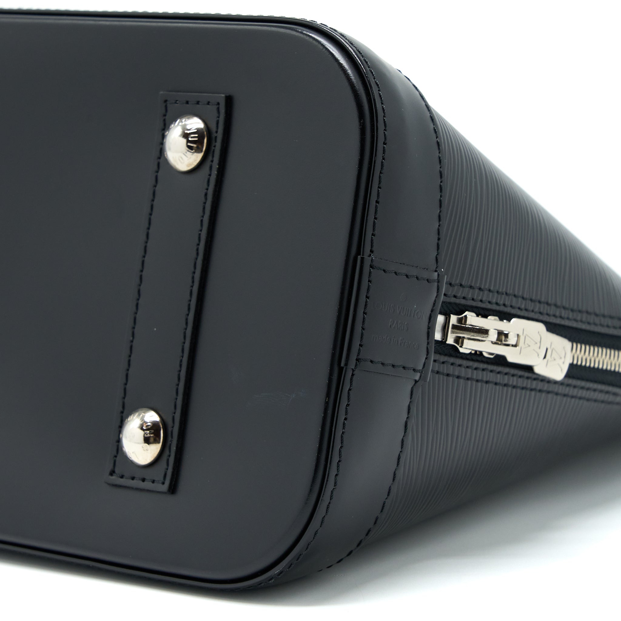 louis-vuitton-alma-pm-epi-black-shw