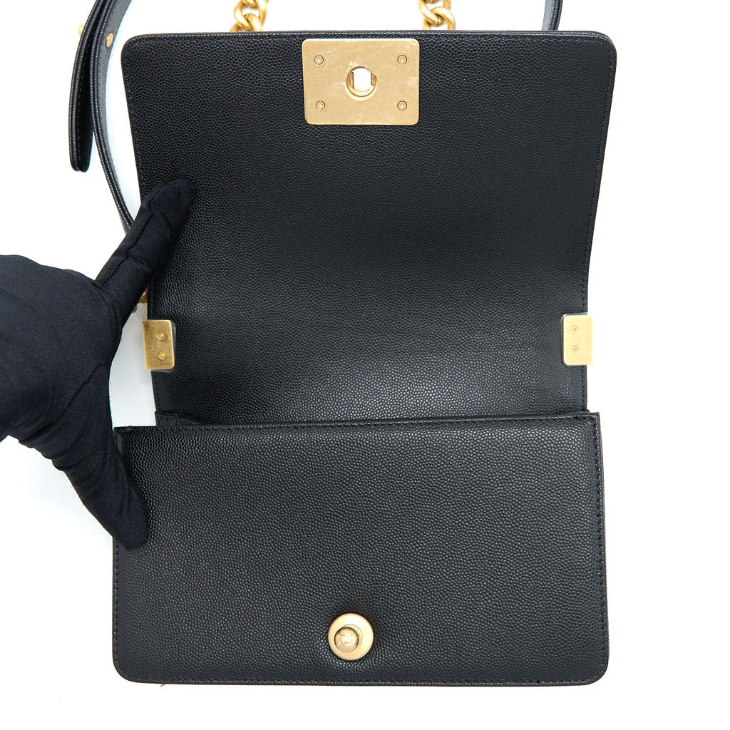 chanel-small-boy-bag-caviar-black-brushed-ghw-microchip-2