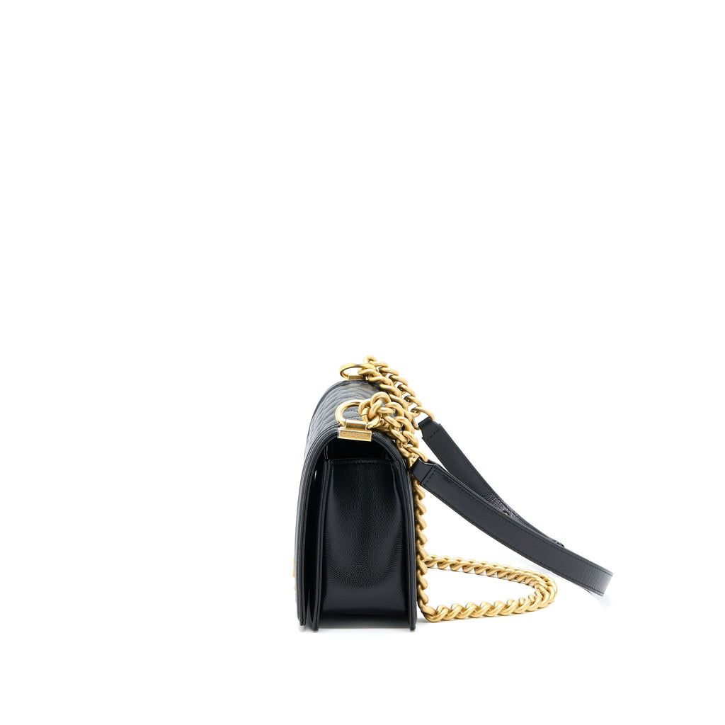 chanel-medium-boy-bag-caviar-black-brushed-ghw-microchip
