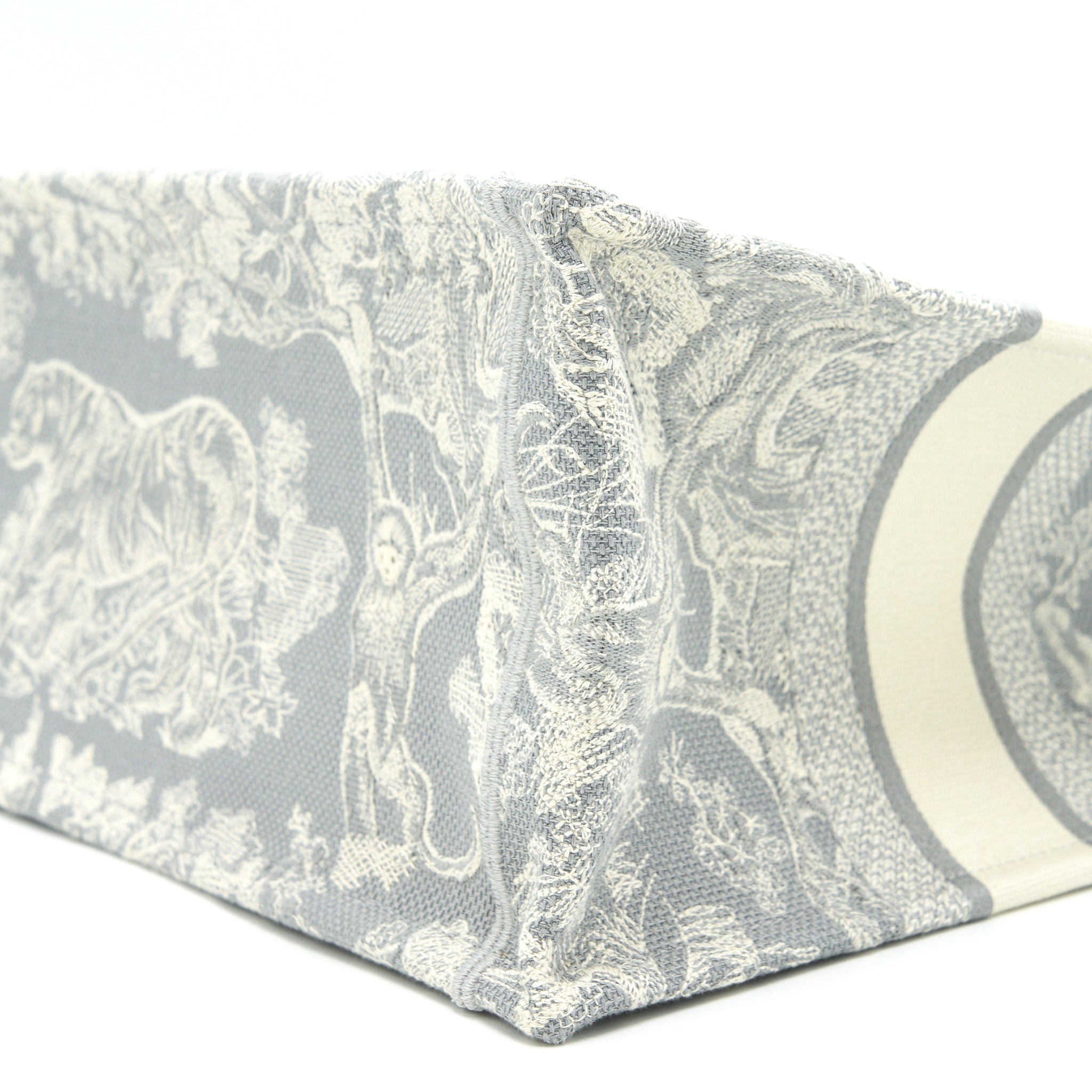 dior-small-book-tote-gray-toile-de-jouy-reverse-embroidery-with-an-extra-small-scarf