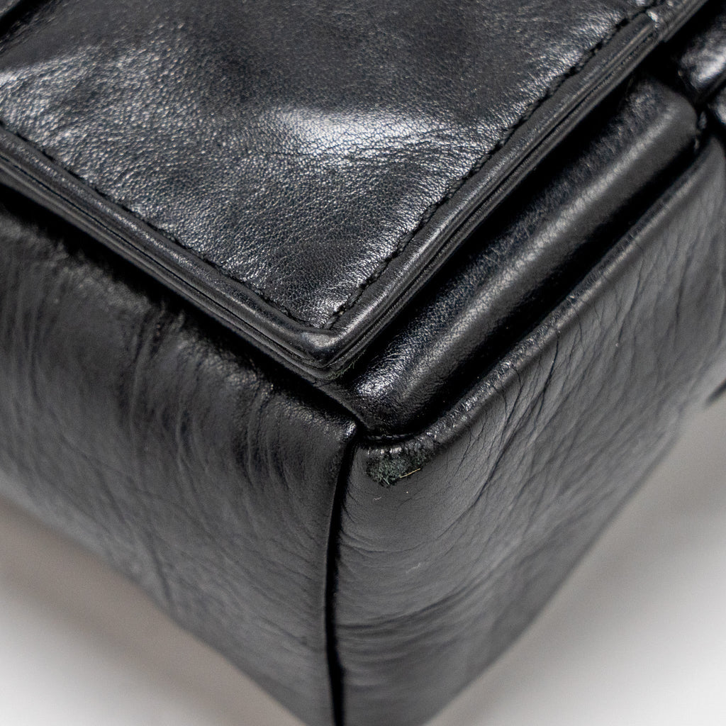 bottega-veneta-cassette-bag-aged-calfskin-black-shw-1