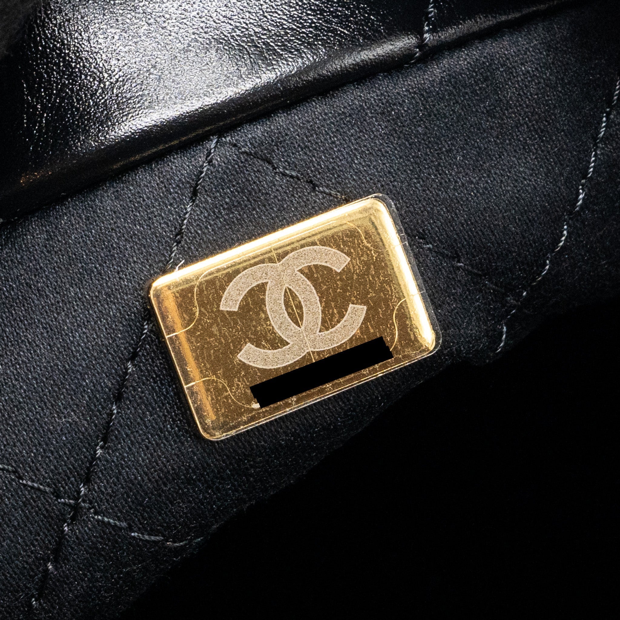 chanel-mini-22-bag-shiny-calfskin-black-ghw-microchip-1