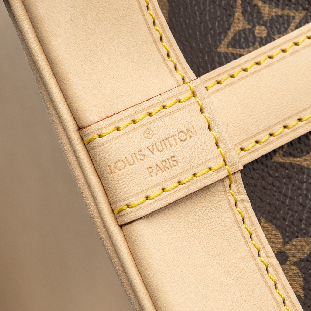 louis-vuitton-petit-noe-monogram-canvas-ghw-4