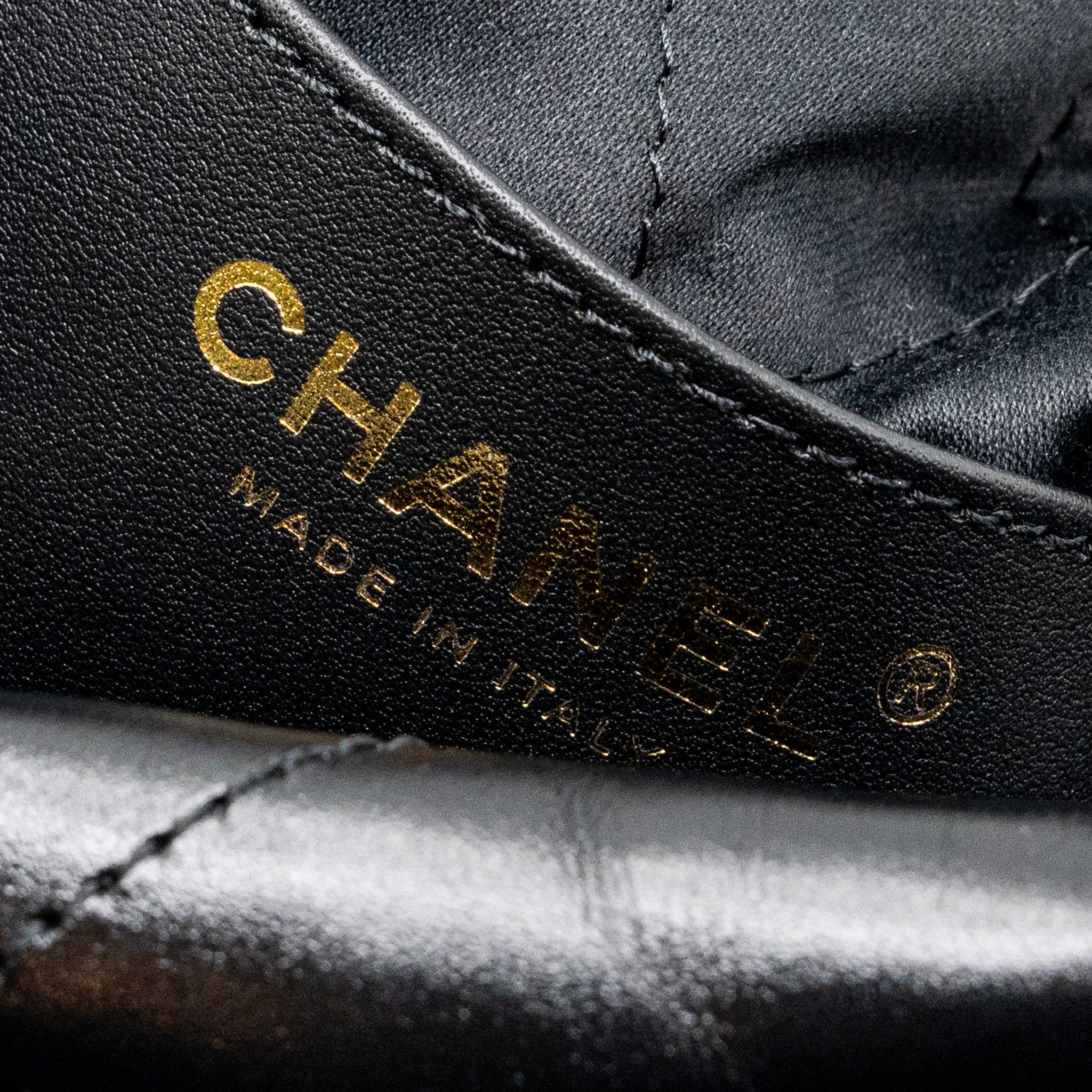 chanel-mini-22-bag-shiny-calfskin-black-ghw-microchip-1