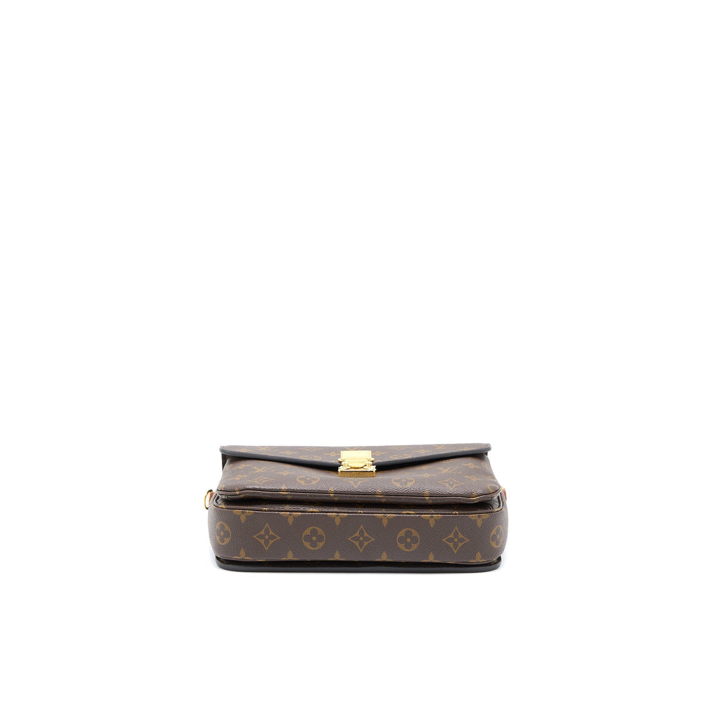 louis-vuitton-pochette-metis-monogram-canvas-ghw-11