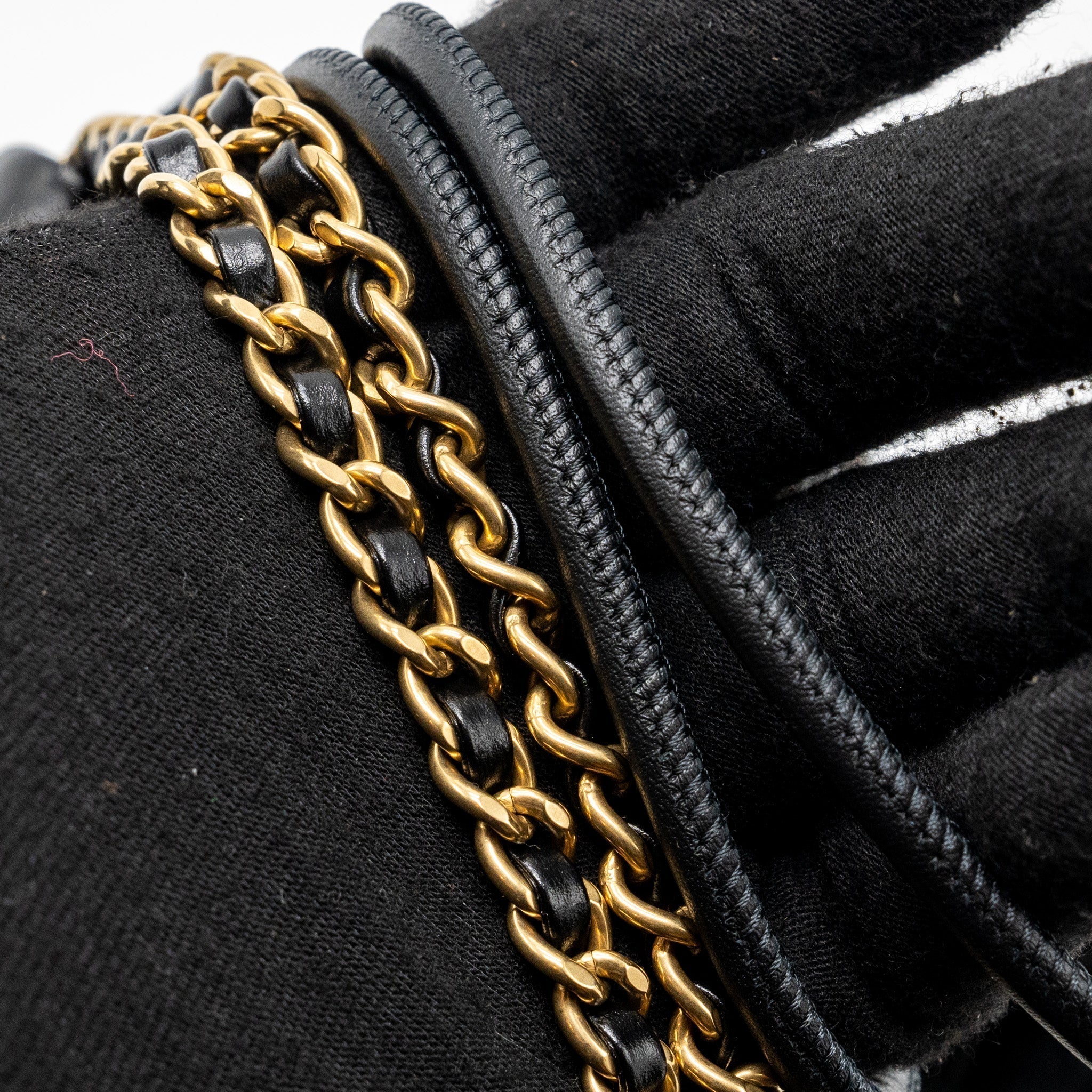 chanel-mini-22-bag-shiny-calfskin-black-ghw-microchip-1