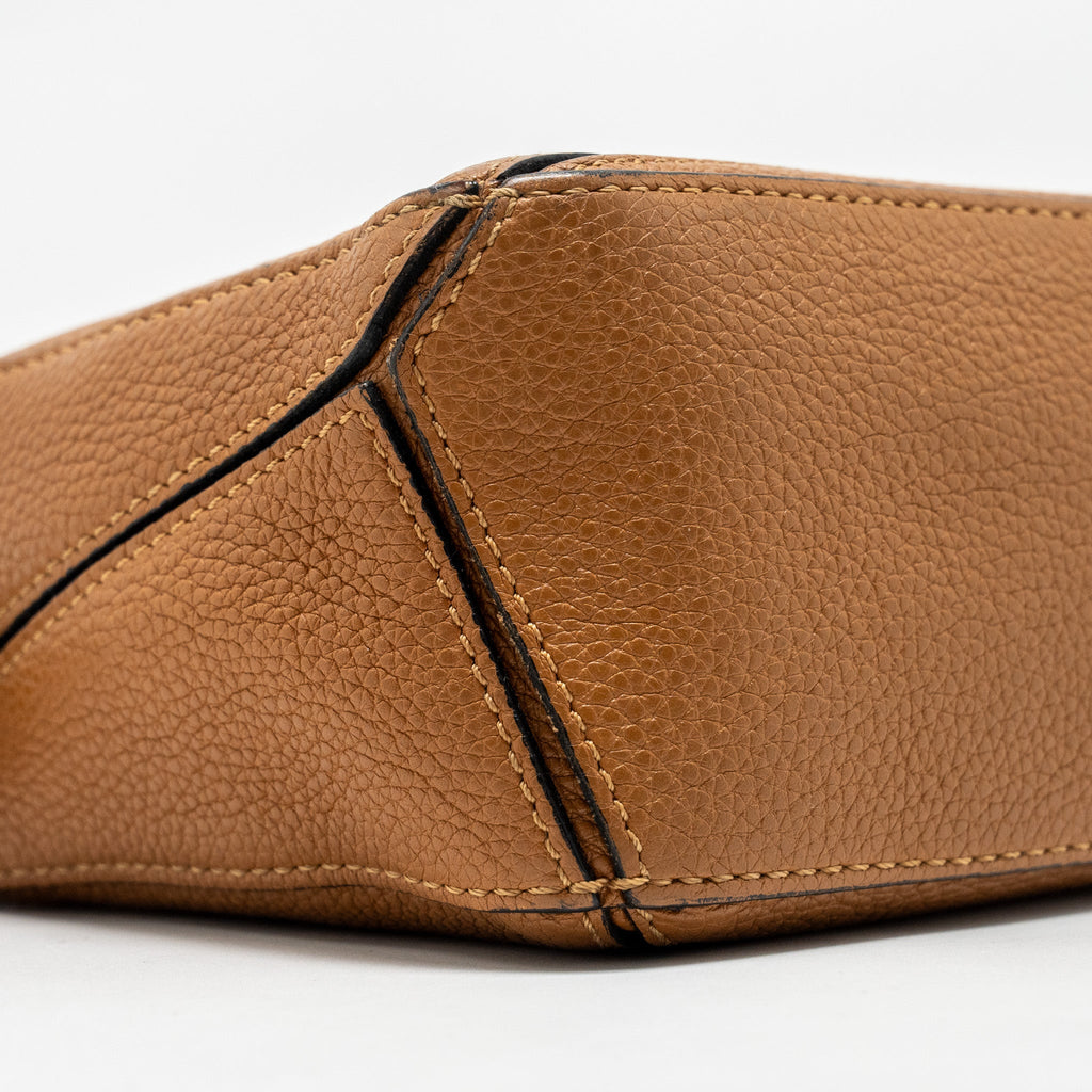 loewe-mini-puzzle-bag-calfskin-tan-ghw