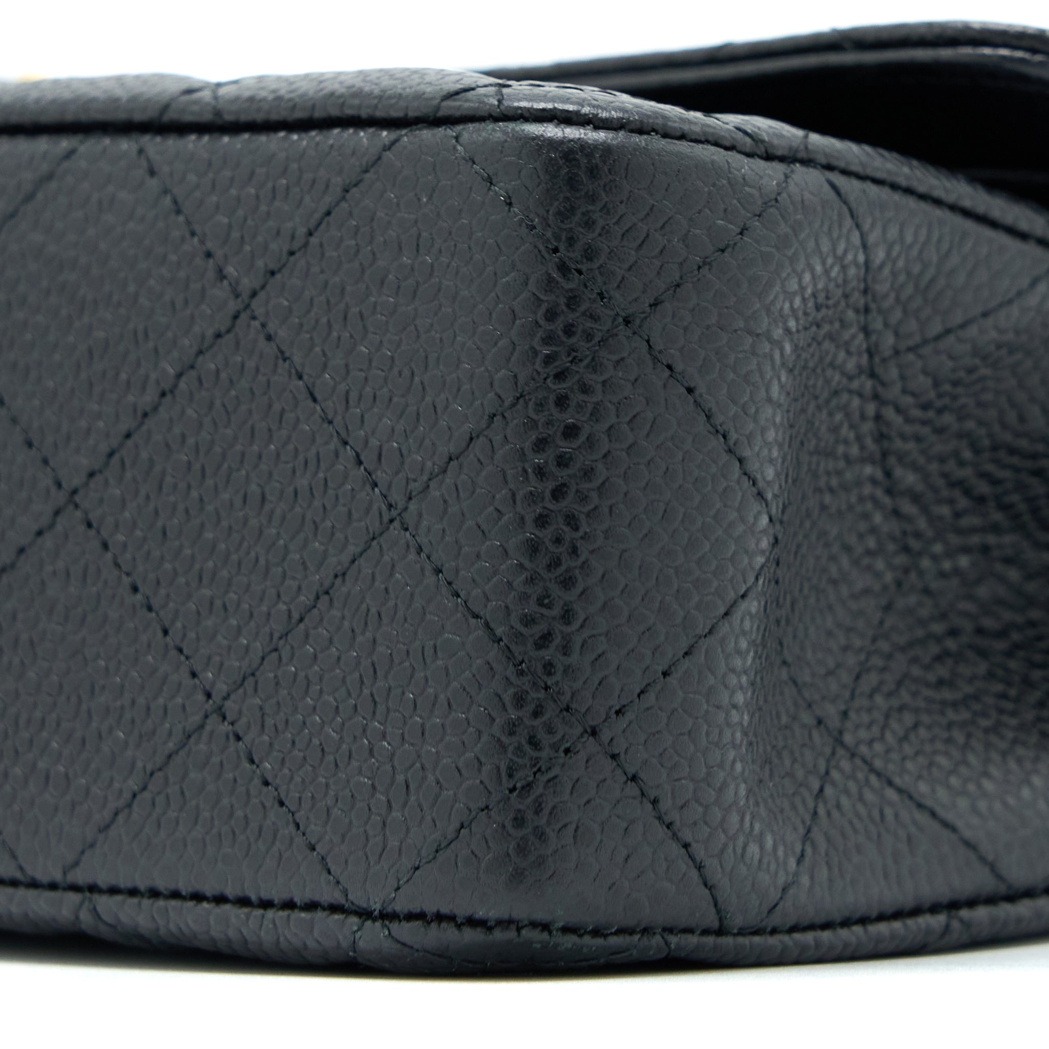 chanel-medium-classic-double-flap-bag-caviar-black-ghw-5