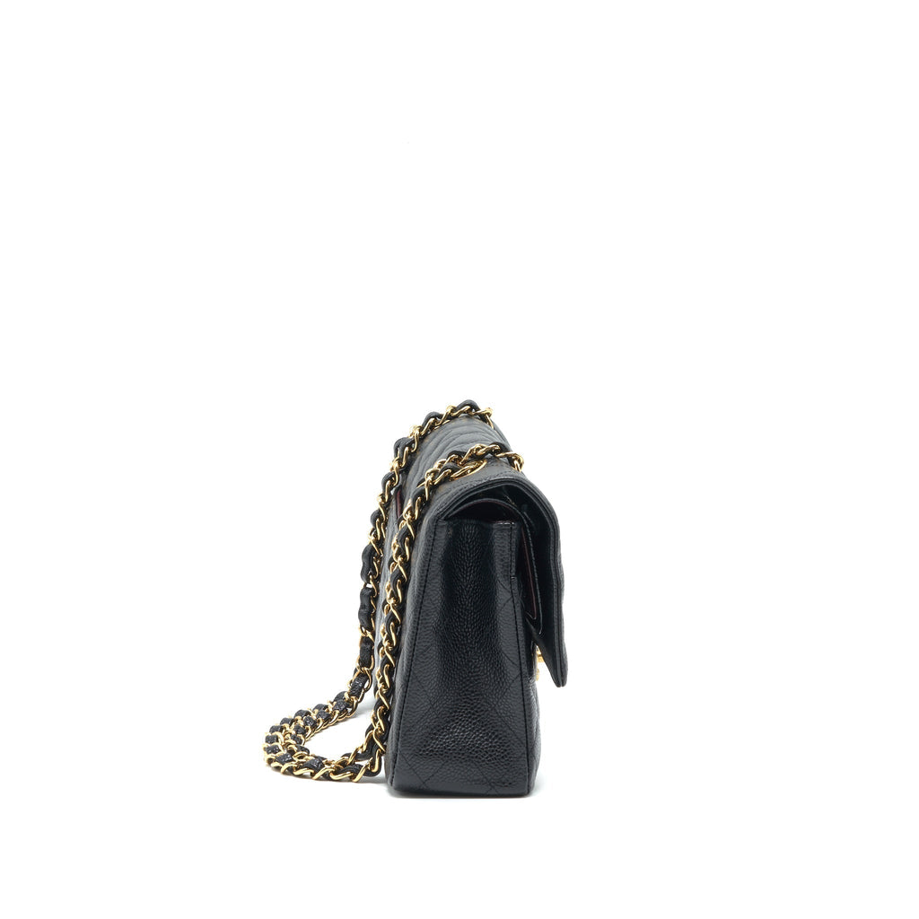 chanel-classic-double-flap-medium-black-caviar-ghw