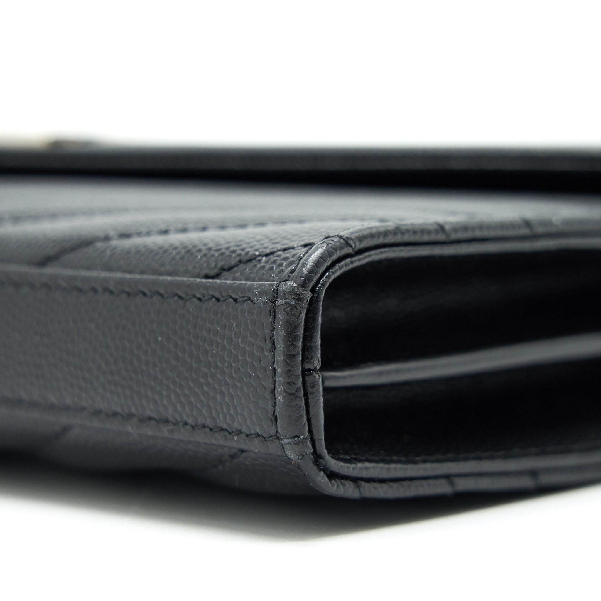 saint-laurent-envelope-chain-wallet-black-with-shw