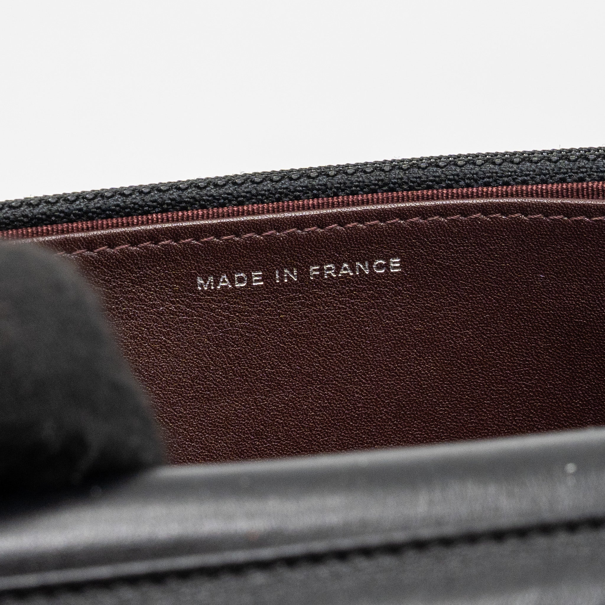 chanel-2-55-reissue-wallet-on-chain-calfskin-black-ruthenium-hardware