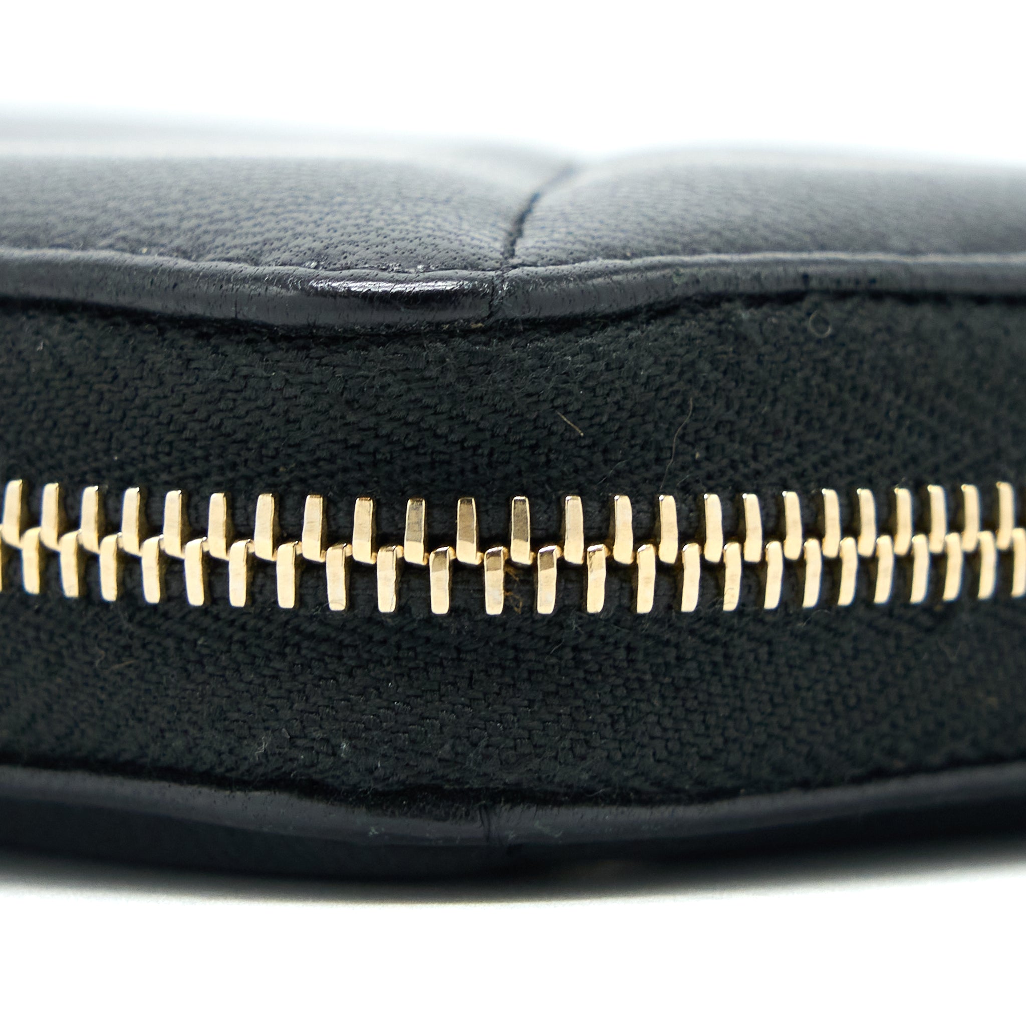 chanel-19-zip-wallet-goatskin-black-ghw