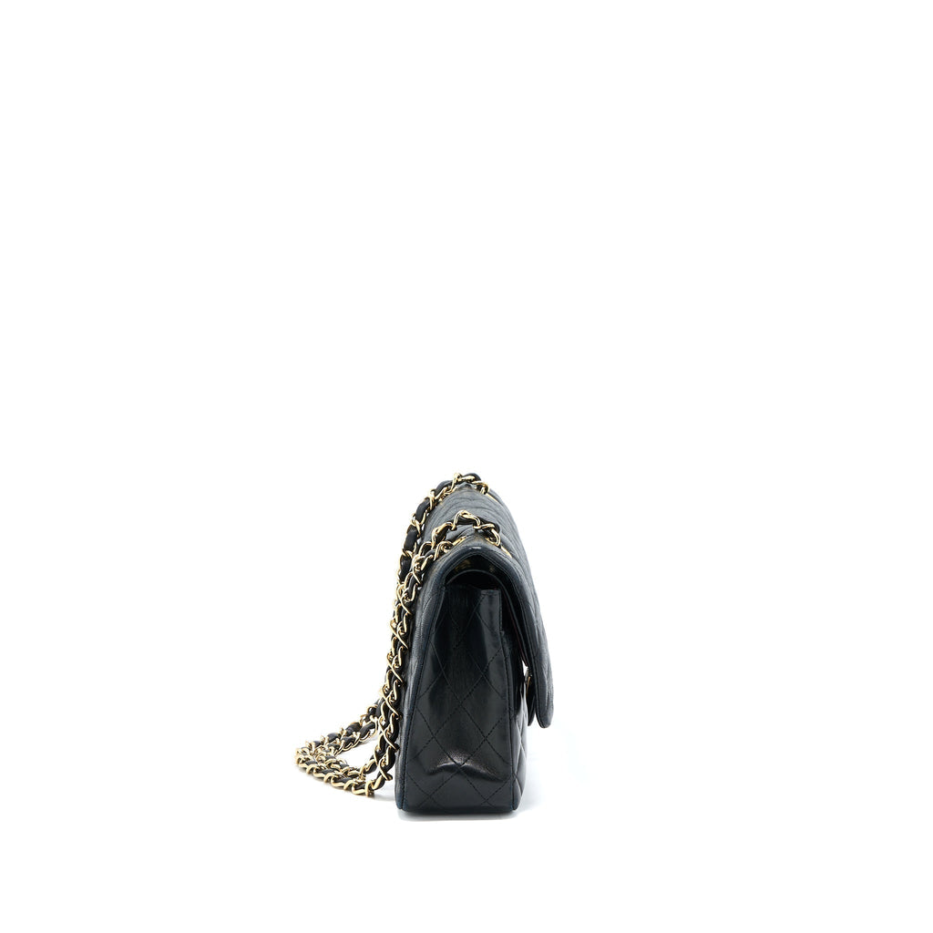 chanel-medium-classic-double-flap-bag-lambskin-black-ghw