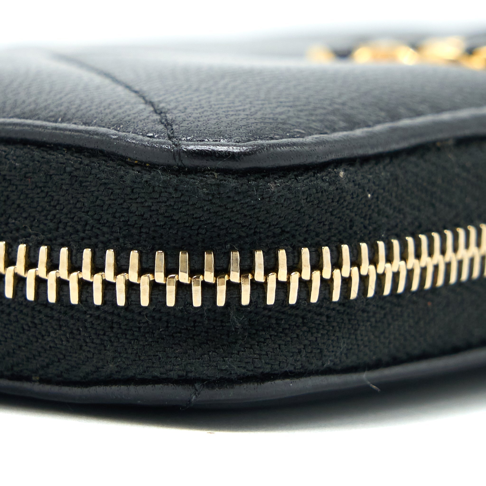 chanel-19-zip-wallet-goatskin-black-ghw