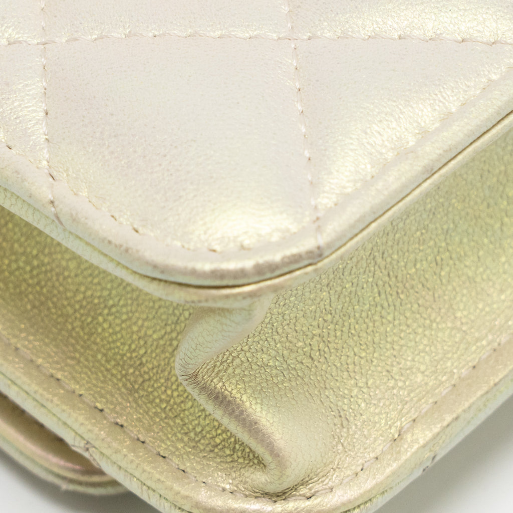 chanel-wallet-on-chain-lambskin-iridescent-ivory-lghw