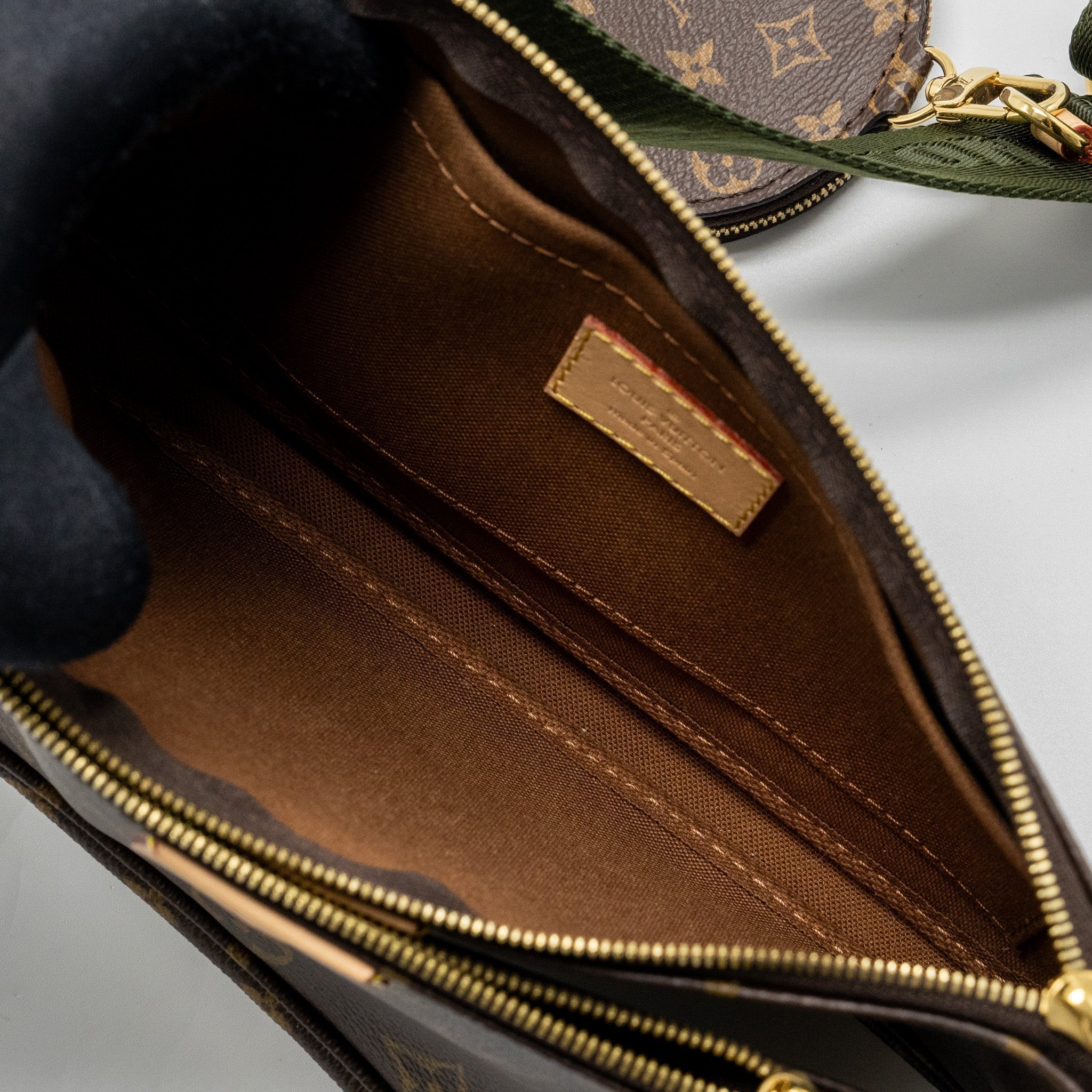 louis-vuitton-multi-pochette-monogram-canvas-with-khaki-strap