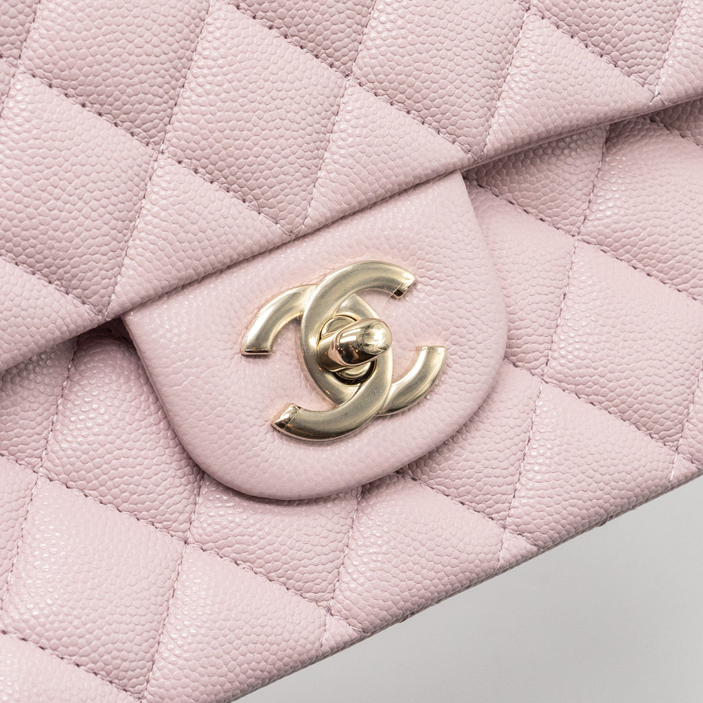 chanel-21s-medium-classic-double-flap-bag-caviar-light-pink-lgwh-copy-1
