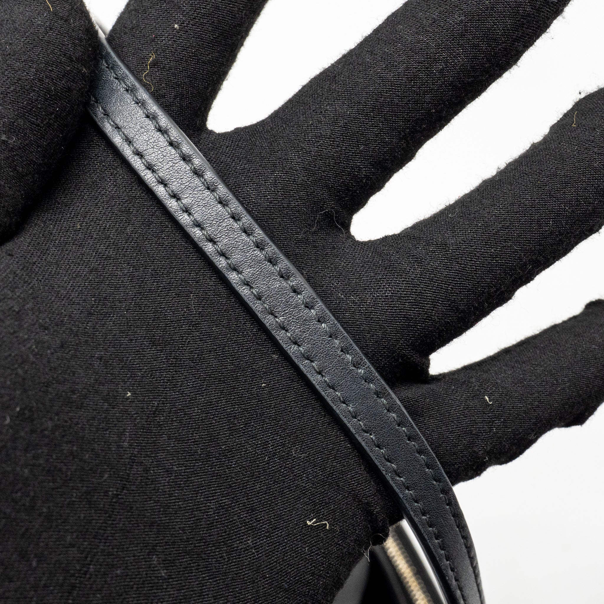 balenciaga-rodeo-sling-pochette-calfskin-black-ghw