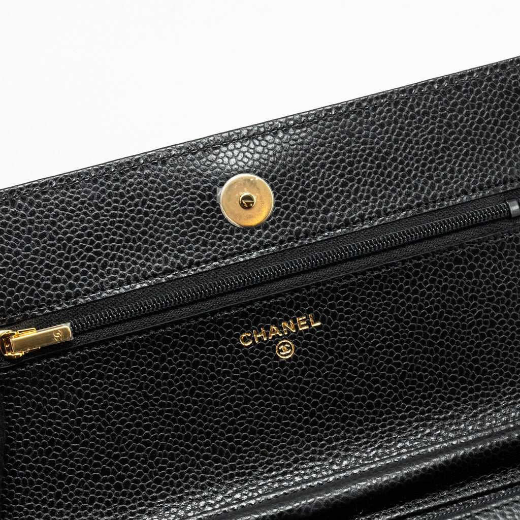 chanel-classic-wallet-on-chain-caviar-black-ghw-microchip-23