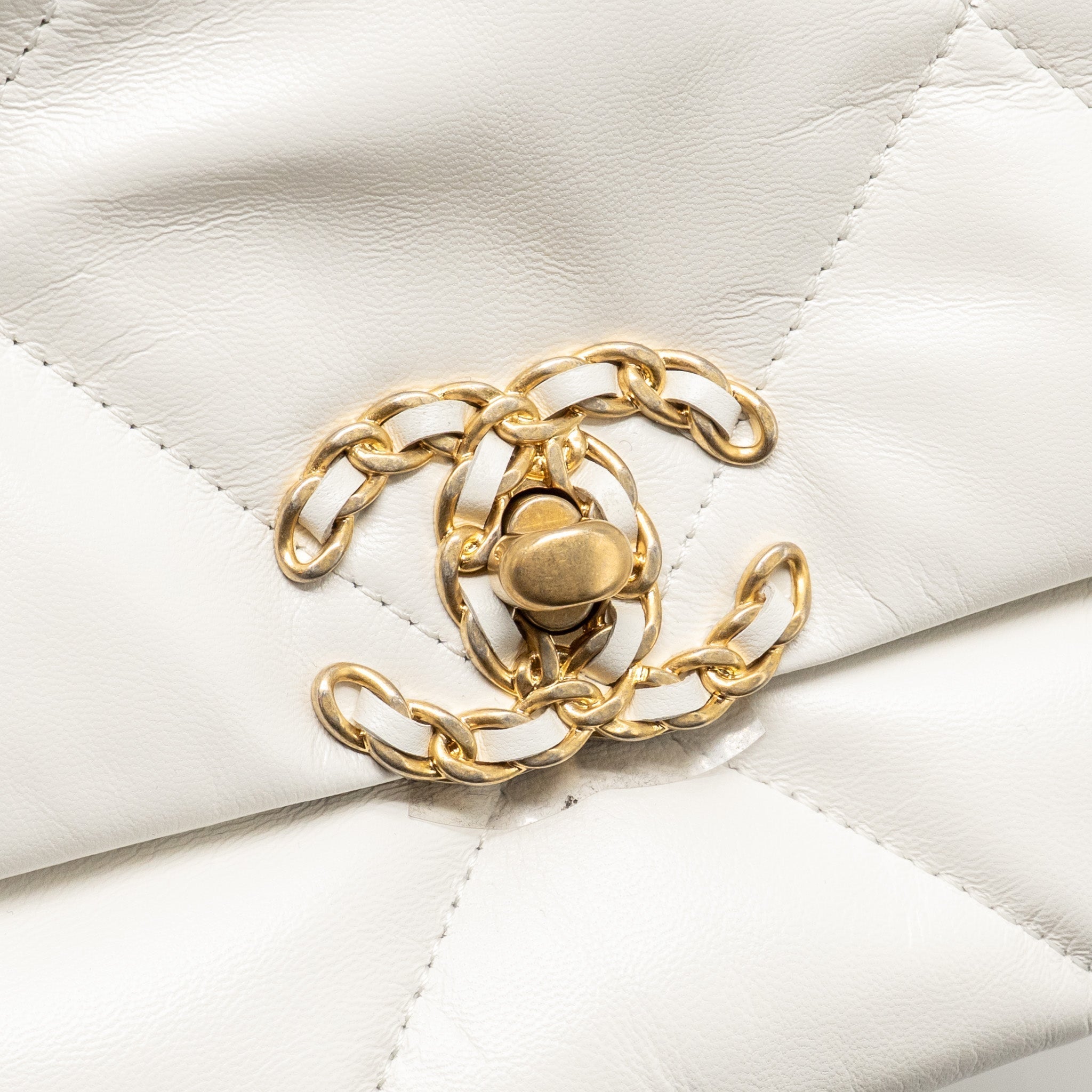 chanel-small-19-bag-lambskin-white-multicolour-hardware-copy-1