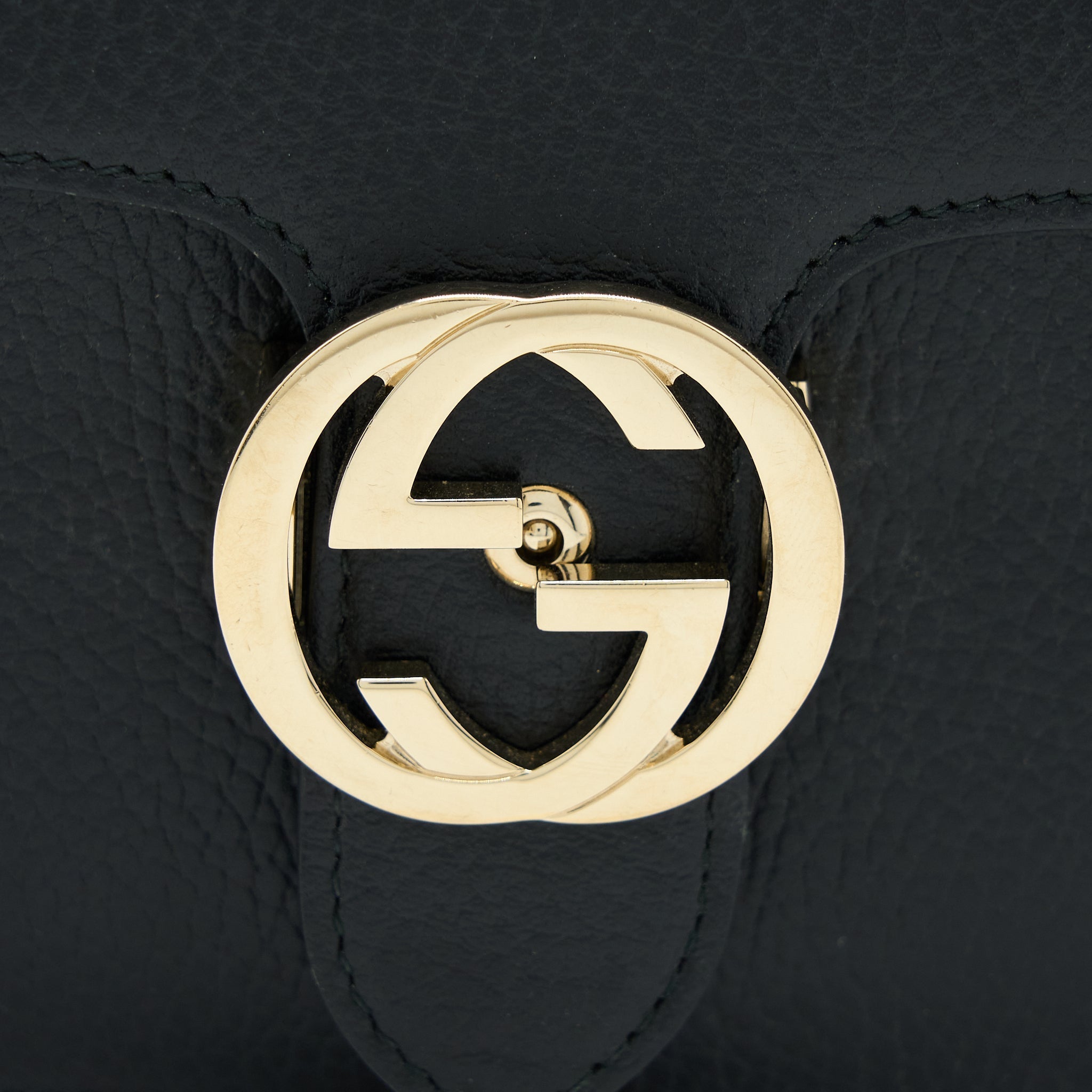 gucci-interlocking-small-shoulder-bag-black-lghw
