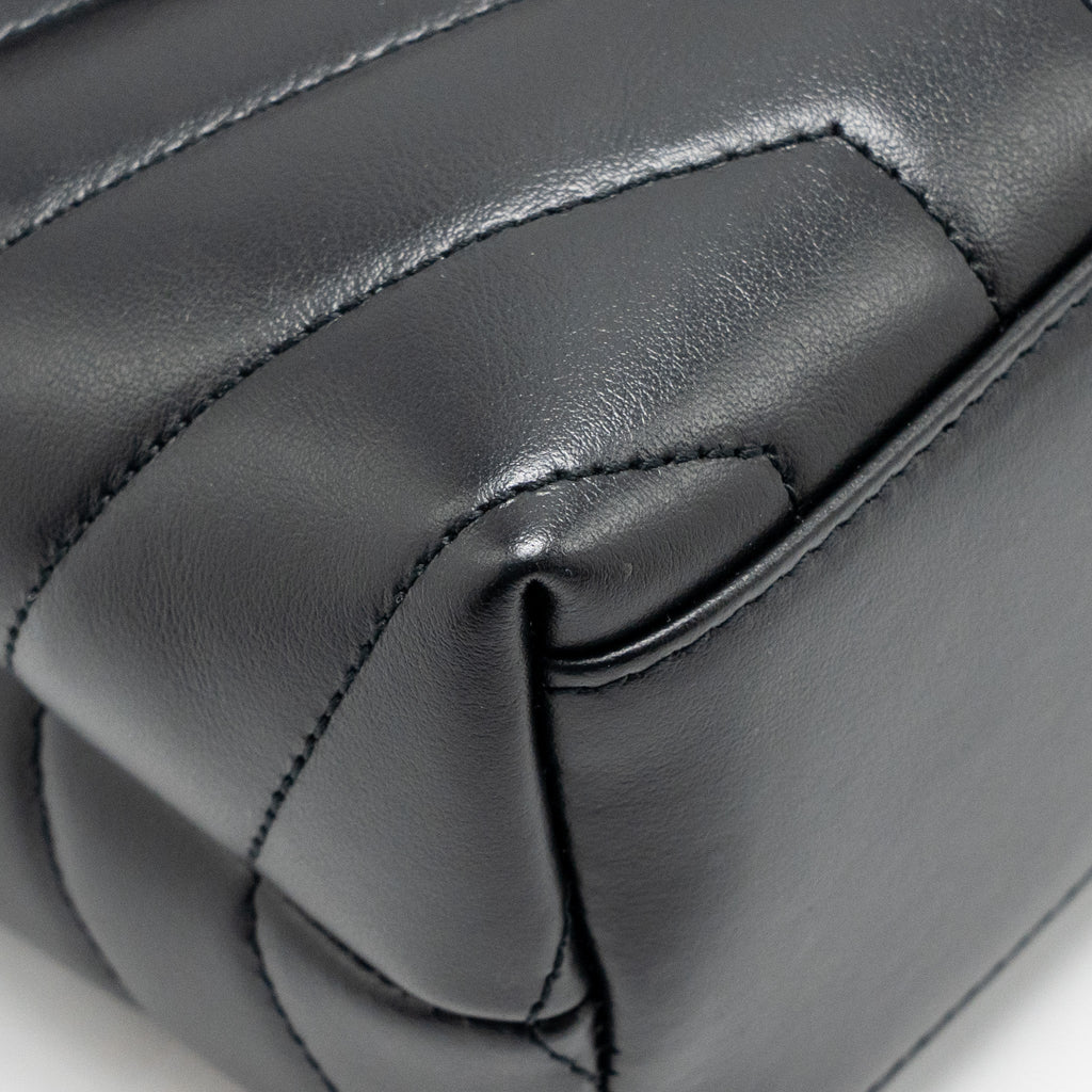 saint-laurent-ysl-medium-loulou-shoulder-bag-calfskin-so-blac