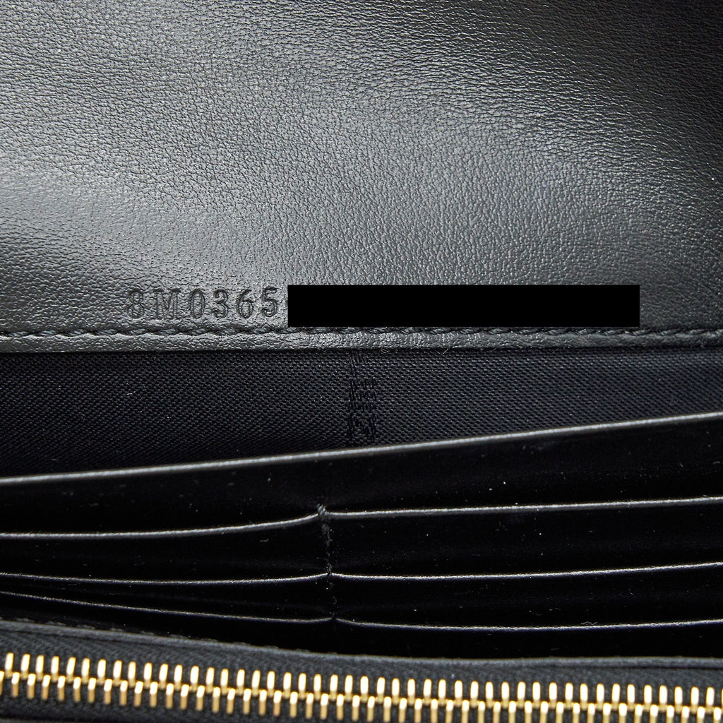 fendi-grained-calfskin-wallet-with-chain-black-ghw