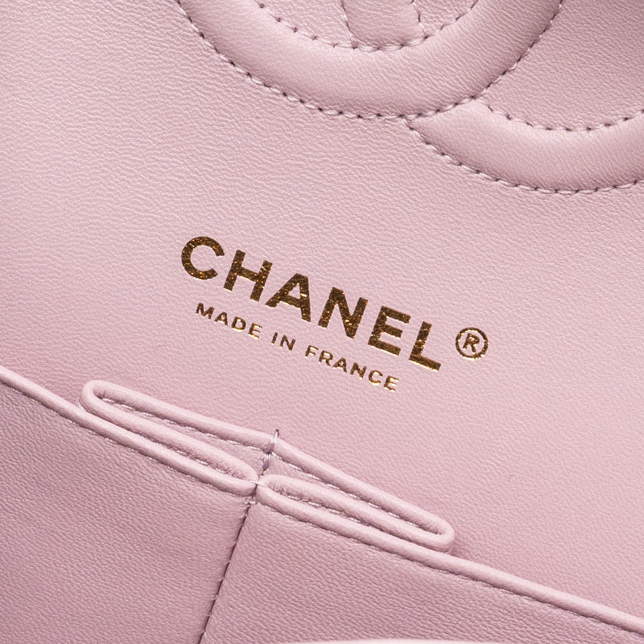 chanel-21s-medium-classic-double-flap-bag-caviar-light-pink-lgwh-copy-1