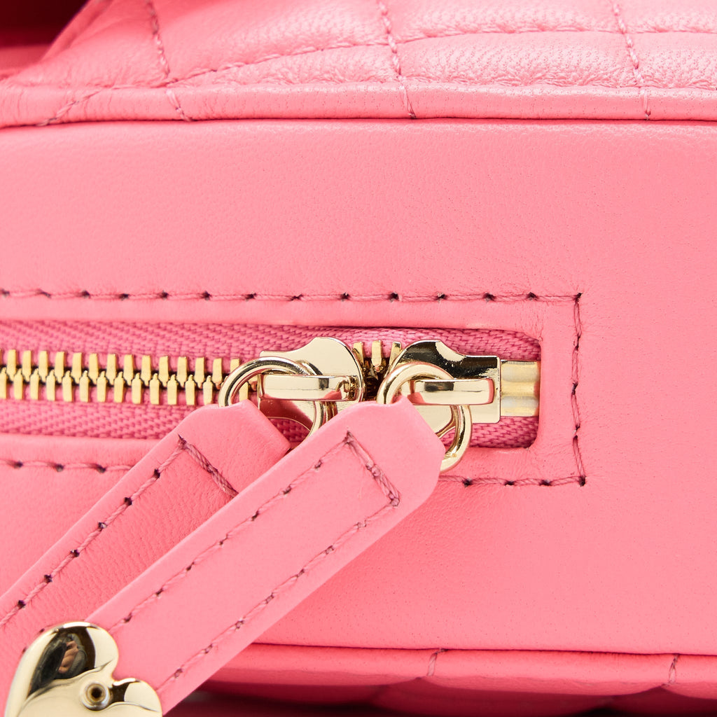 chanel-22s-heart-bag-lambskin-pink-lghw-microchip