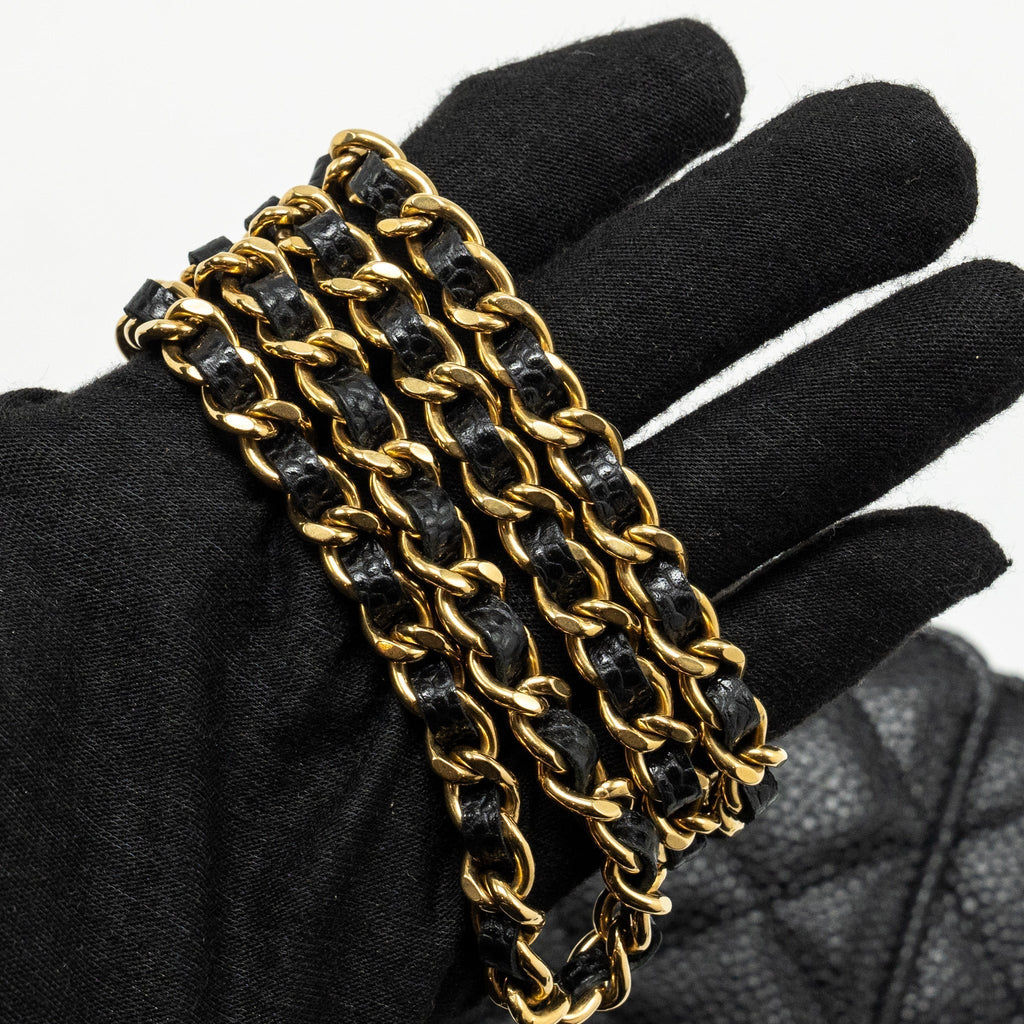 chanel-classic-wallet-on-chain-caviar-black-ghw-microchip-23