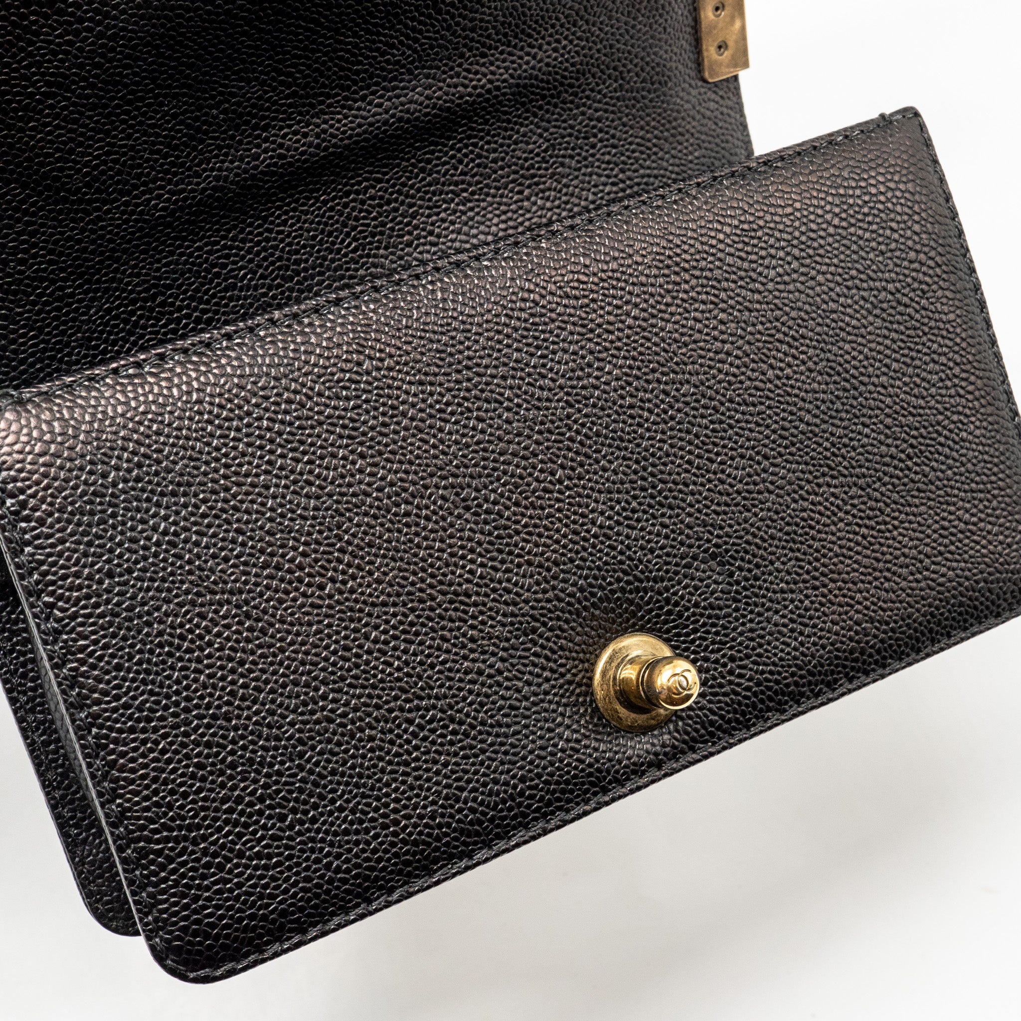 chanel-small-boy-bag-grained-calfskin-black-ghw