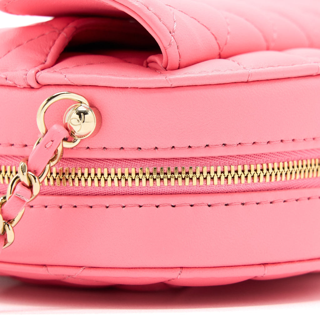 chanel-22s-heart-bag-lambskin-pink-lghw-microchip