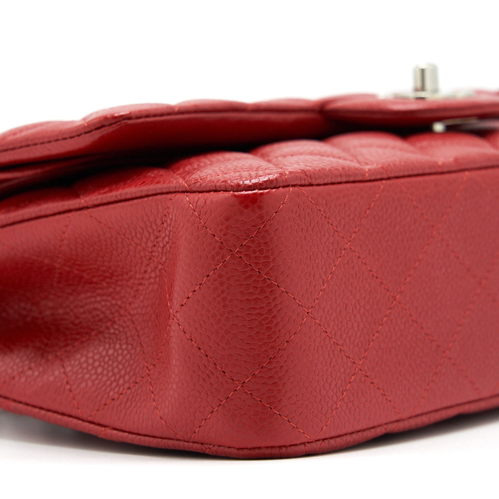 chanel-classic-double-flap-bag-caviar-red-shw