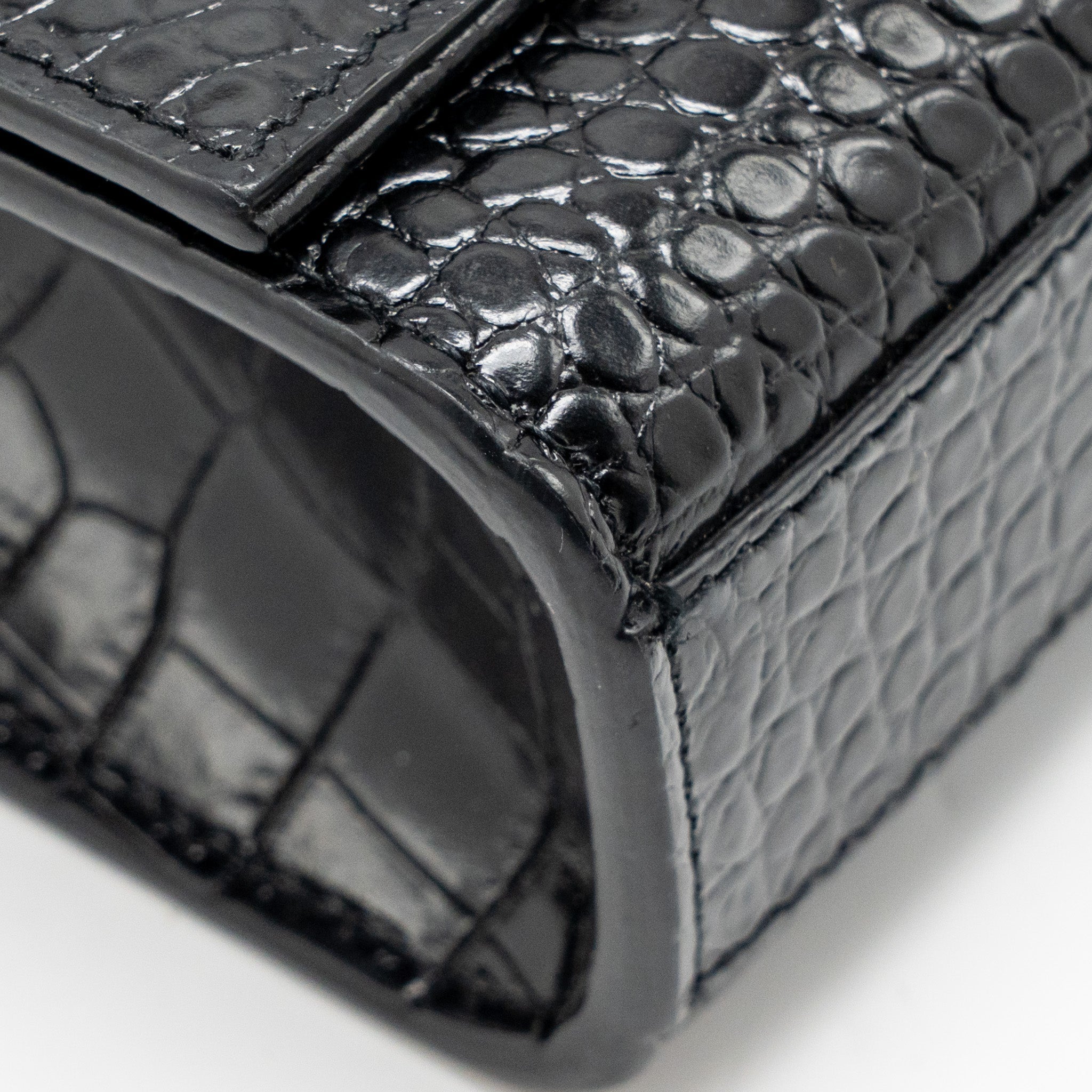 saint-laurent-ysl-medium-kate-tassel-bag-croc-embossed-calfskin-black-ghw