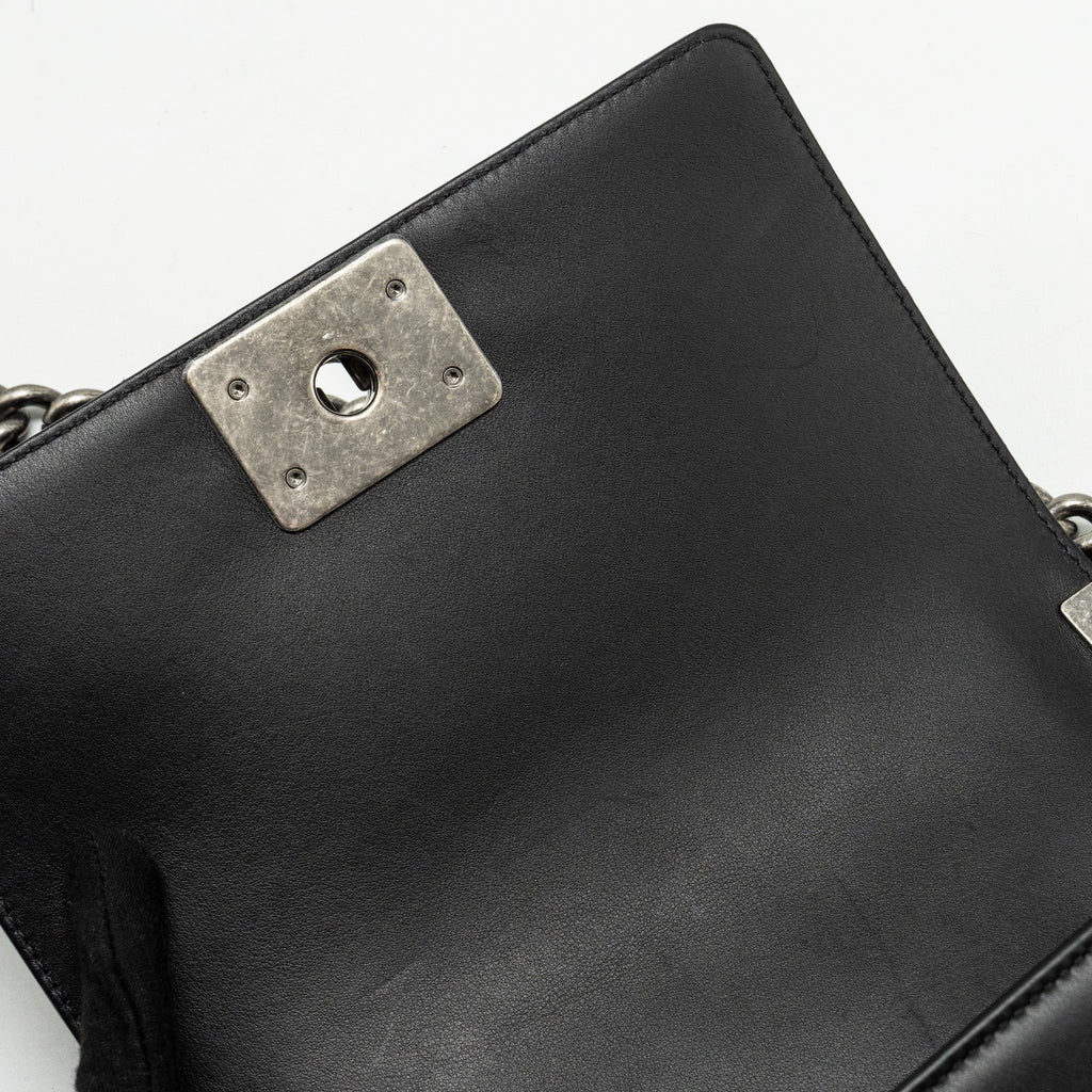 chanel-small-boy-bag-calfskin-black-ruthenium-hardware-microchip