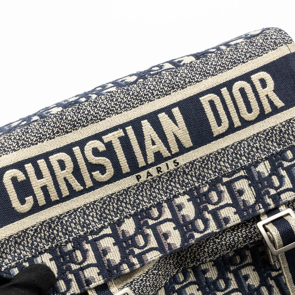dior-diorcamp-messenger-bag-blue-oblique-embroidery-shw-copy