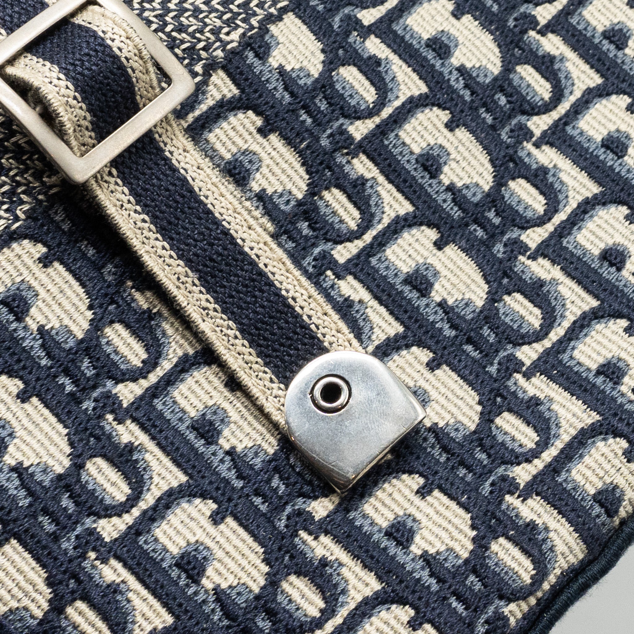 dior-diorcamp-messenger-bag-blue-oblique-embroidery-shw-copy