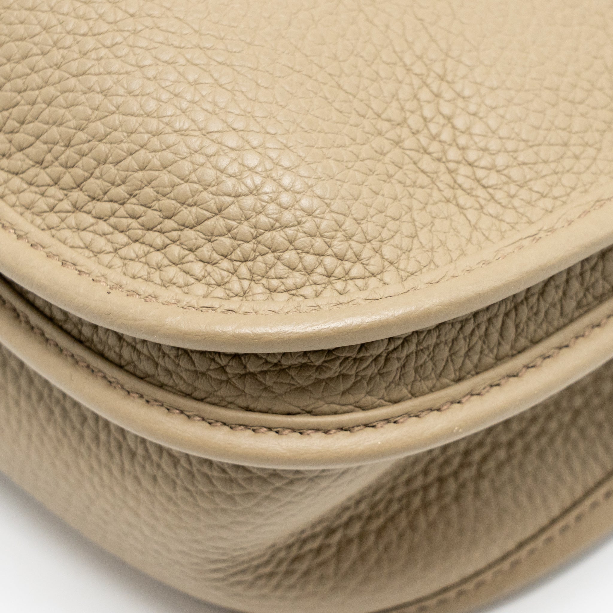 hermes-evelyne-29-clemence-trench-shw-stamp-w