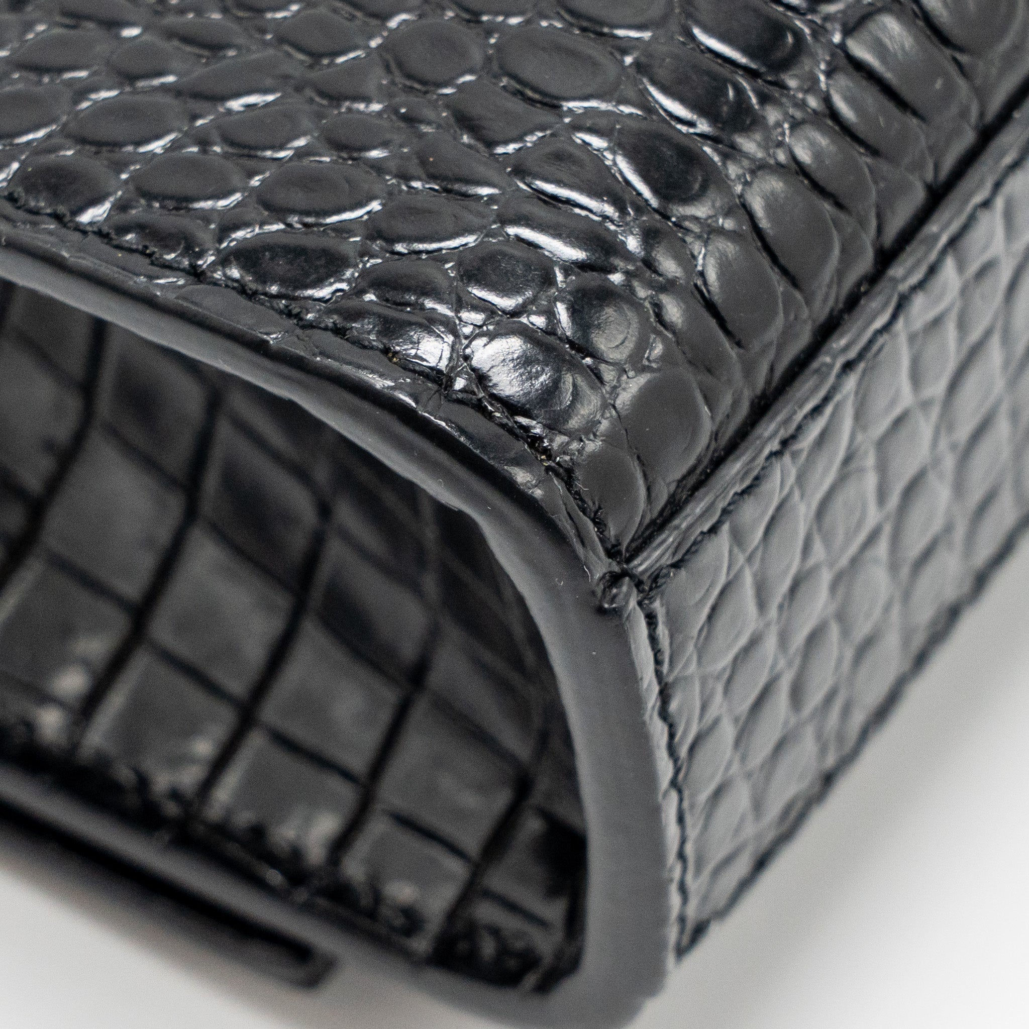 saint-laurent-ysl-medium-kate-tassel-bag-croc-embossed-calfskin-black-ghw