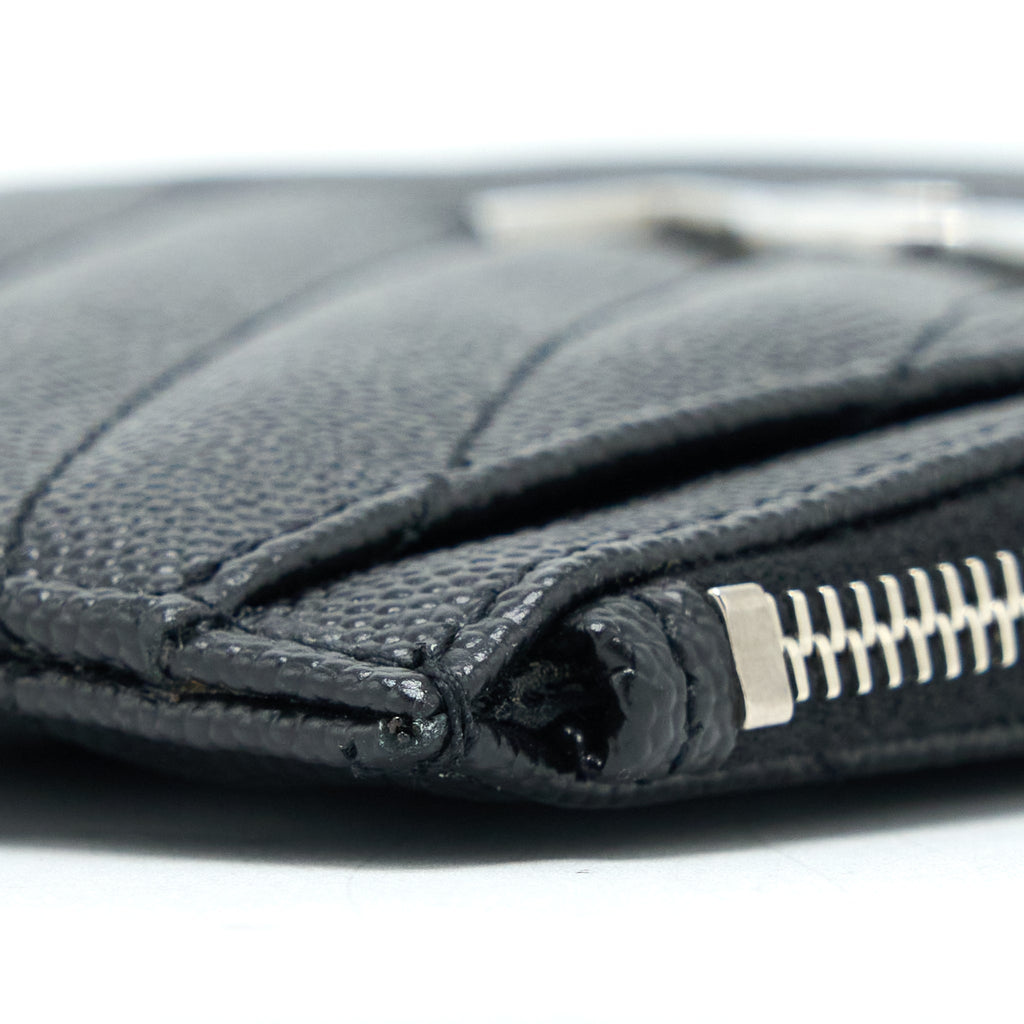 saint-laurent-cassandra-matelasse-zipped-pouch-grained-calfskin-shw
