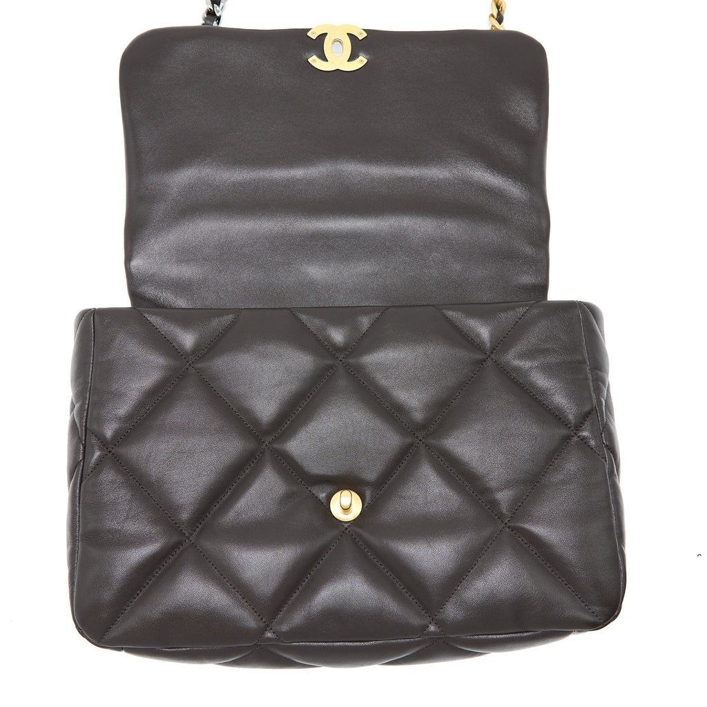 chanel-21a-maxi-19-flap-bag-lambskin-dark-brown-multicolour-hardware-microchip