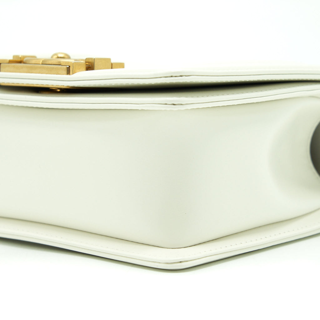 chanel-mini-boy-handbag-calfskin-white-ghw-microchip