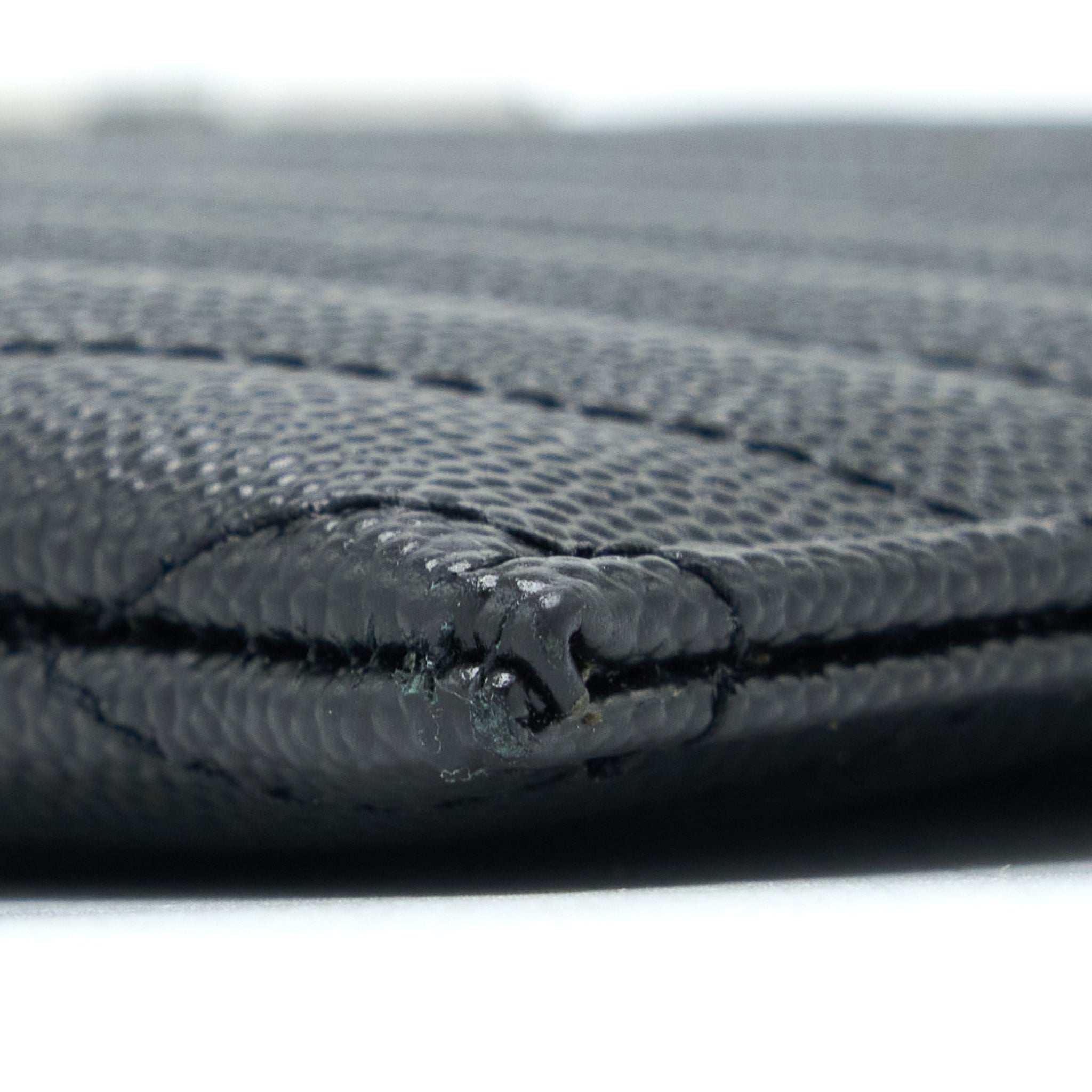 saint-laurent-cassandra-matelasse-zipped-pouch-grained-calfskin-shw