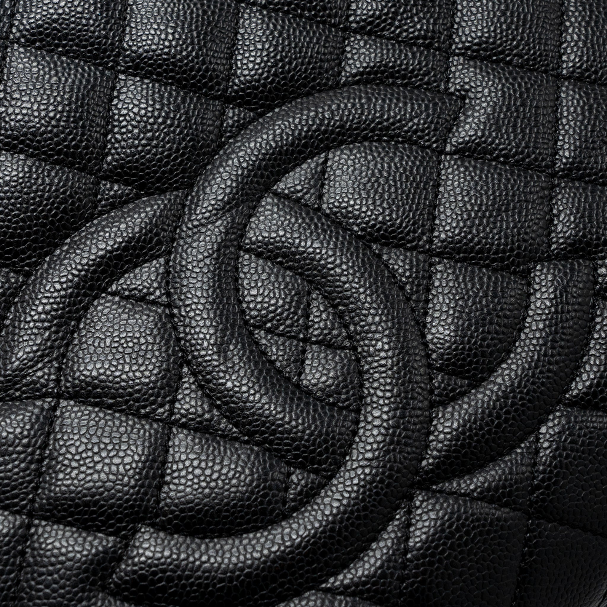 chanel-grand-shopping-tote-caviar-black-ghw-1