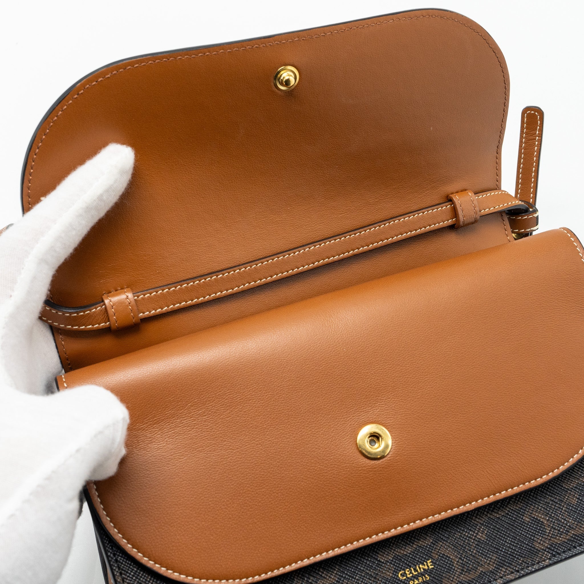 celine-wallet-on-strap-triomphe-canvas-smooth-lambskin-tan-ghw-3