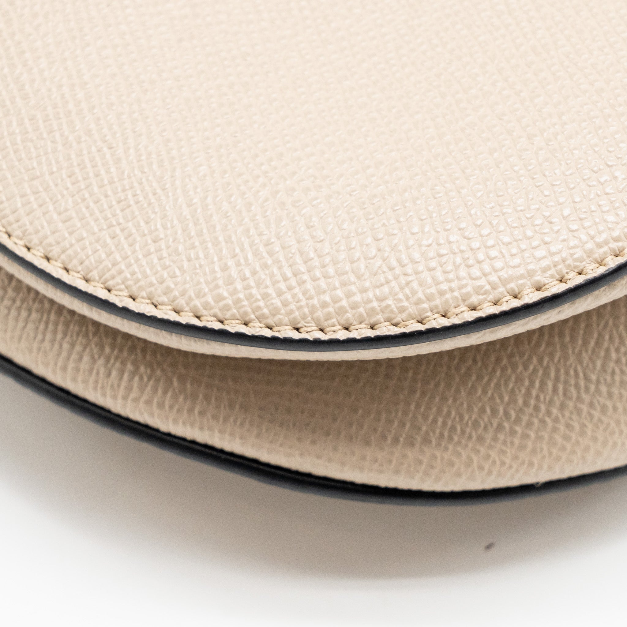 dior-medium-saddle-bag-calfskin-beige-ghw
