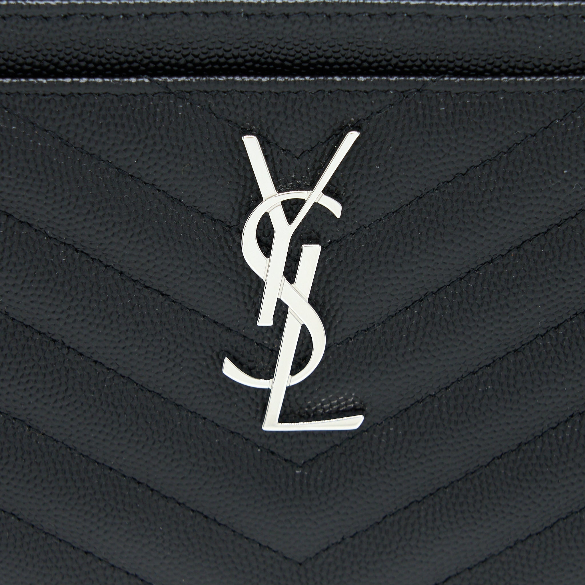 saint-laurent-cassandra-matelasse-zipped-pouch-grained-calfskin-shw